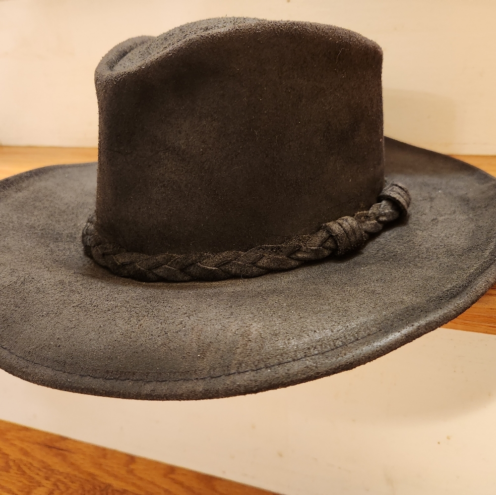 Minnetonka Outback Leather Hat Cowboy women's large grey black. Like new